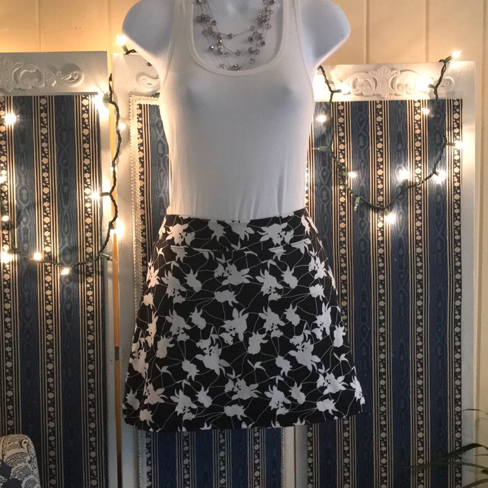 Tranquility Skorts